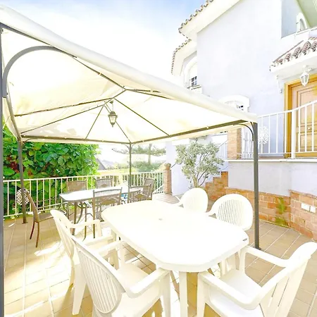 דירה Impeccable Summer Family House מאלגה