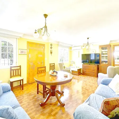 דירה Impeccable Summer Family House מאלגה