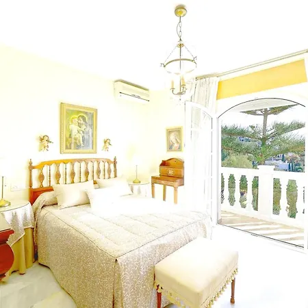 דירה Impeccable Summer Family House
