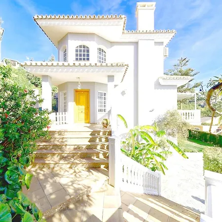 דירה Impeccable Summer Family House מאלגה