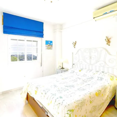 Impeccable Summer Family House Malaga